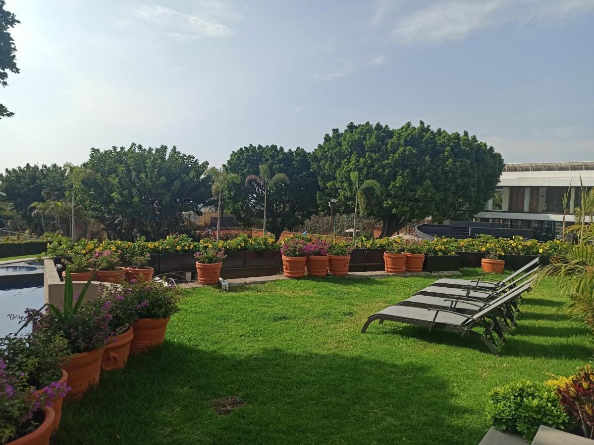 Villa Internacional Hotel & Club Cuernavaca Exterior photo